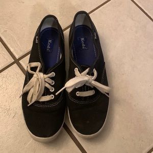 Girls size 5.5 Keds sneakers